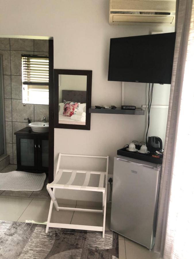 The Outlook Guest House Newcastle Ngoại thất bức ảnh