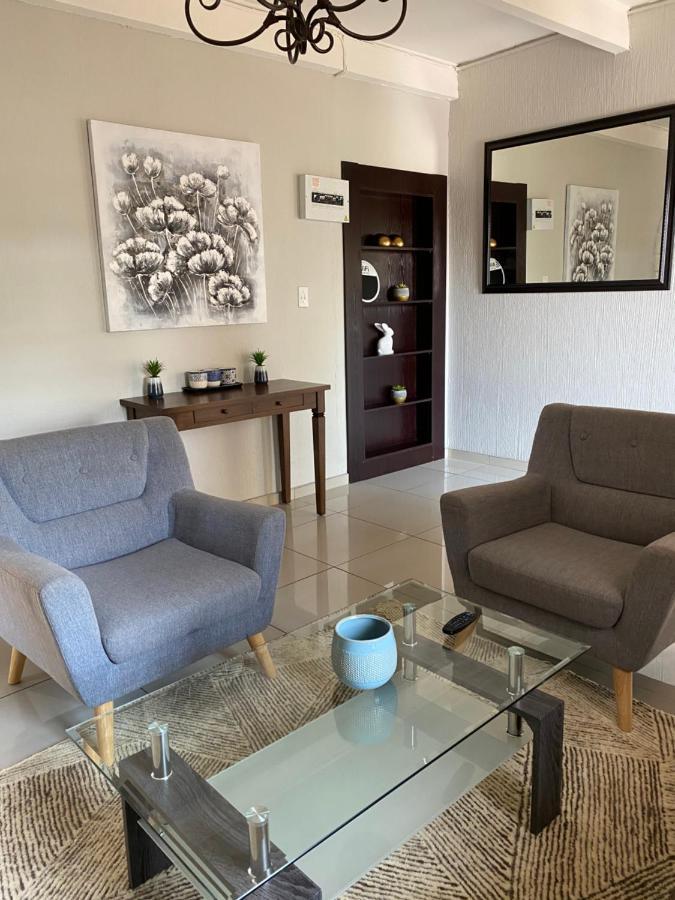 The Outlook Guest House Newcastle Ngoại thất bức ảnh