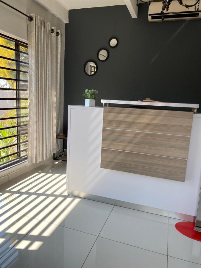 The Outlook Guest House Newcastle Ngoại thất bức ảnh